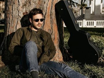 Comete, “Ma Tu” è la voglia di abbracciarsi