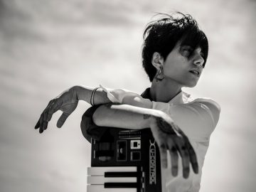 Giordana Angi: per scrivere una canzone ci vuole tempo e cura