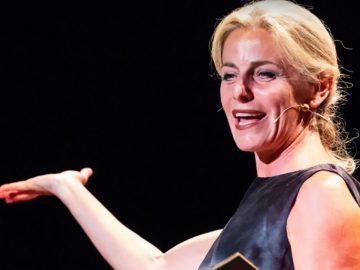 Lucilla Giagnoni: torneremo a respirare teatro