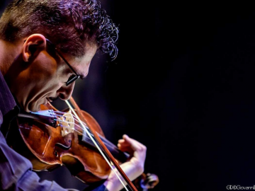Piercarlo Sacco e il suo amato violino.