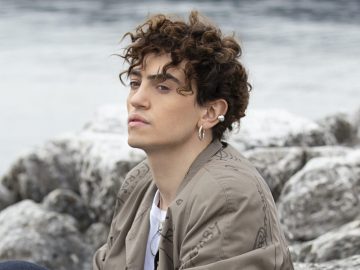 Il grande ritorno di Michele Bravi con “La Geografia del Buio”