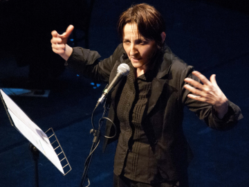 Daniela Piccari, cantante, attrice e regista.