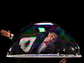 Il “Mago delle bolle di sapone”: Michele Cafaggi