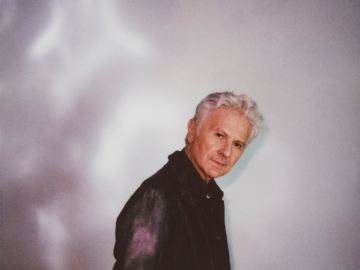 “Abitante di un corpo celeste” è la nuova canzone di Ron