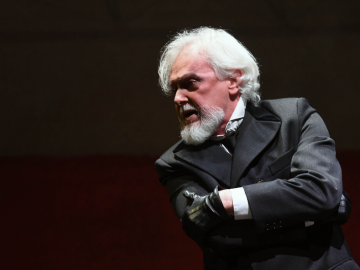 Antonio Zanoletti: il vero teatro apre al mistero