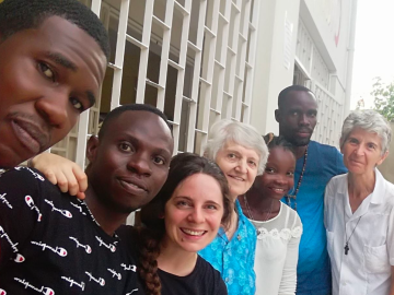 Kay Chal, “Casa Carlo” in ricordo di suor Luisa Dell’Orto