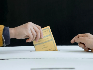 Conto alla rovescia per le elezioni di questa domenica