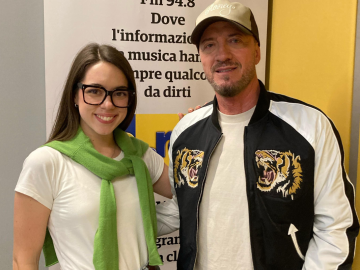 Raf: 40 anni di Self Control – La musica che non smette di emozionare