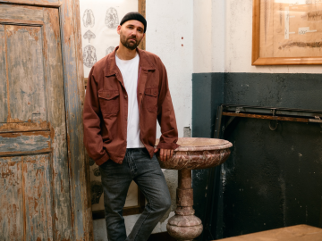 “HOME”  primo disco da solista del cantautore lussemburghese Alex Uhlmann