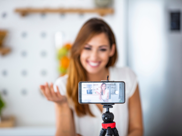 Il mondo degli influencer rimane sotto la lente di ingrandimento