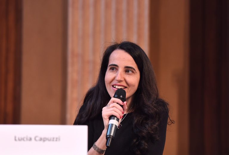 Lucia Capuzzi di Avvenire