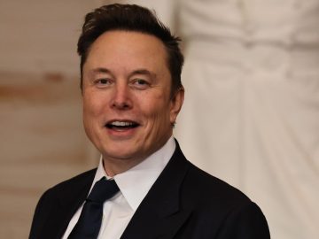La Battaglia per lo Spazio: Musk, Starlink e la Geopolitica delle Orbite