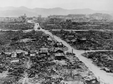 80 anni dopo Nagasaki: il rischio nucleare è ancora tra noi