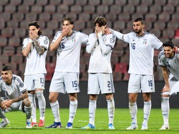 Italia fuori dai Mondiali: crisi strutturale del calcio italiano